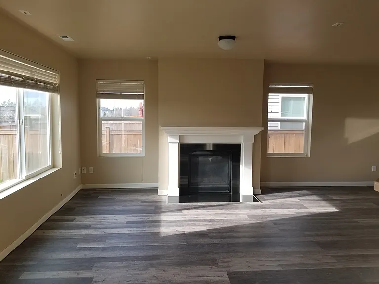 1128 81st Dr SE — Photo 29