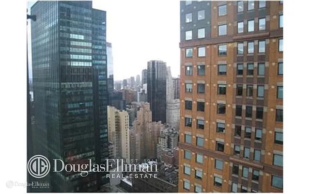 Rented by Douglas Elliman | media 19