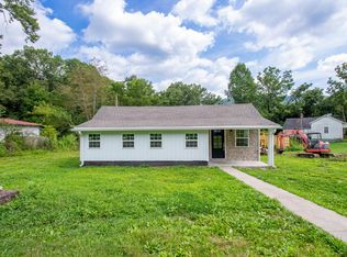 202 Elbow City Rd, Rogersville, TN 37857