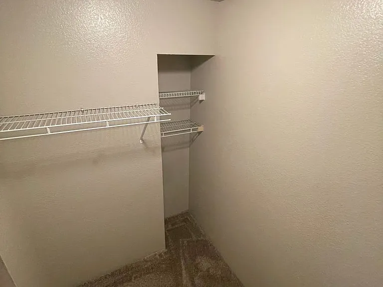 Signature Apartments — Photo 54