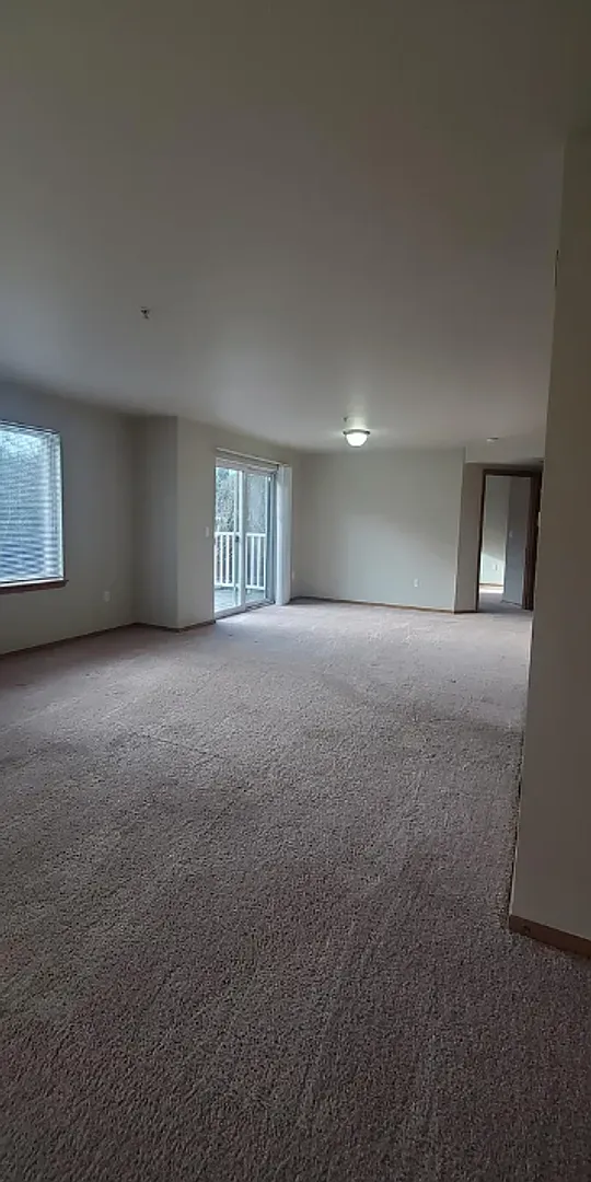 Meridian Terrace Apartments — Photo 3