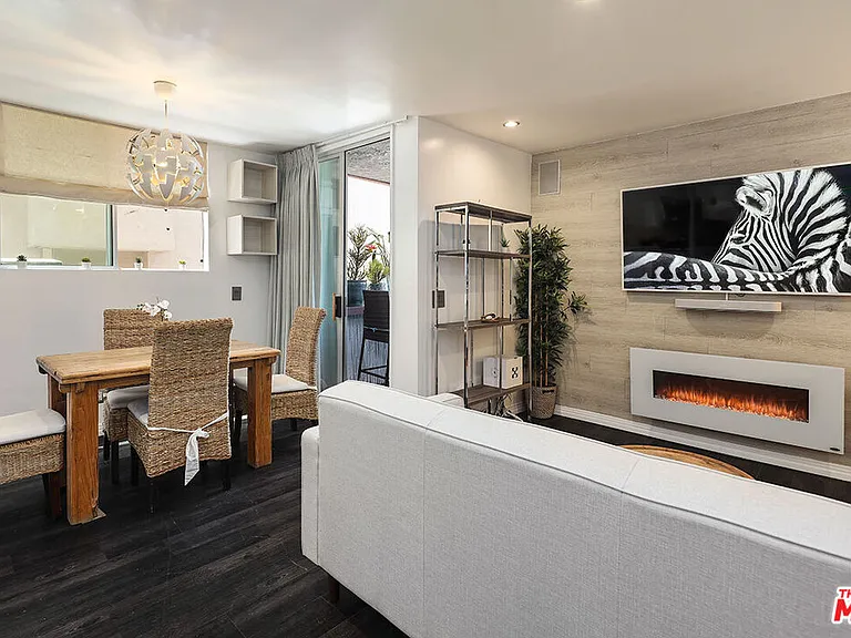 472 Rosecrans Ave — Photo 14