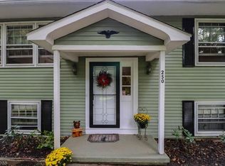 250 Rush St, Washington, NJ 07882