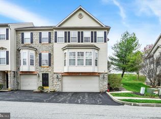 2718 Hunters Crest Dr #26, York, PA