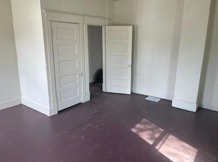 922 E 7th St, Alton, IL 62002