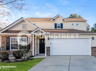 5904 Rivercliff Ct, Raleigh, NC 27610