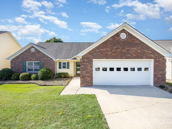 118 Pond View Dr, Salisbury, NC 28147