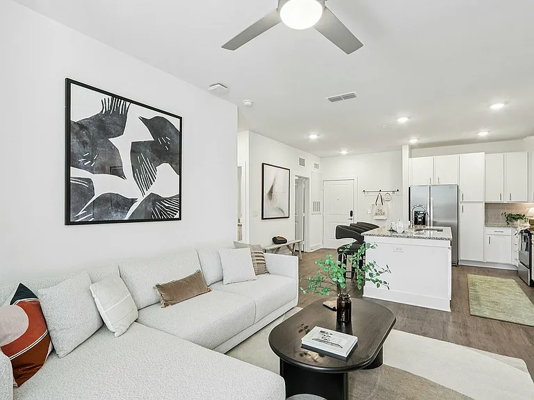 5-web-or-mls-3730 Dupont Ave Unit 7101-S1508-005 (2)