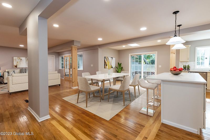 3rd image of 39 Aspinwall Road