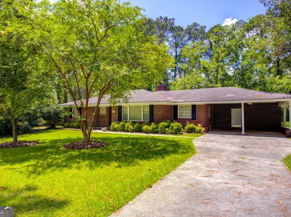 103 Holly Dr, Statesboro, GA 30458