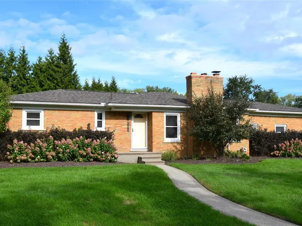 38081 E Bonkay Dr, Clinton Township, MI 48036