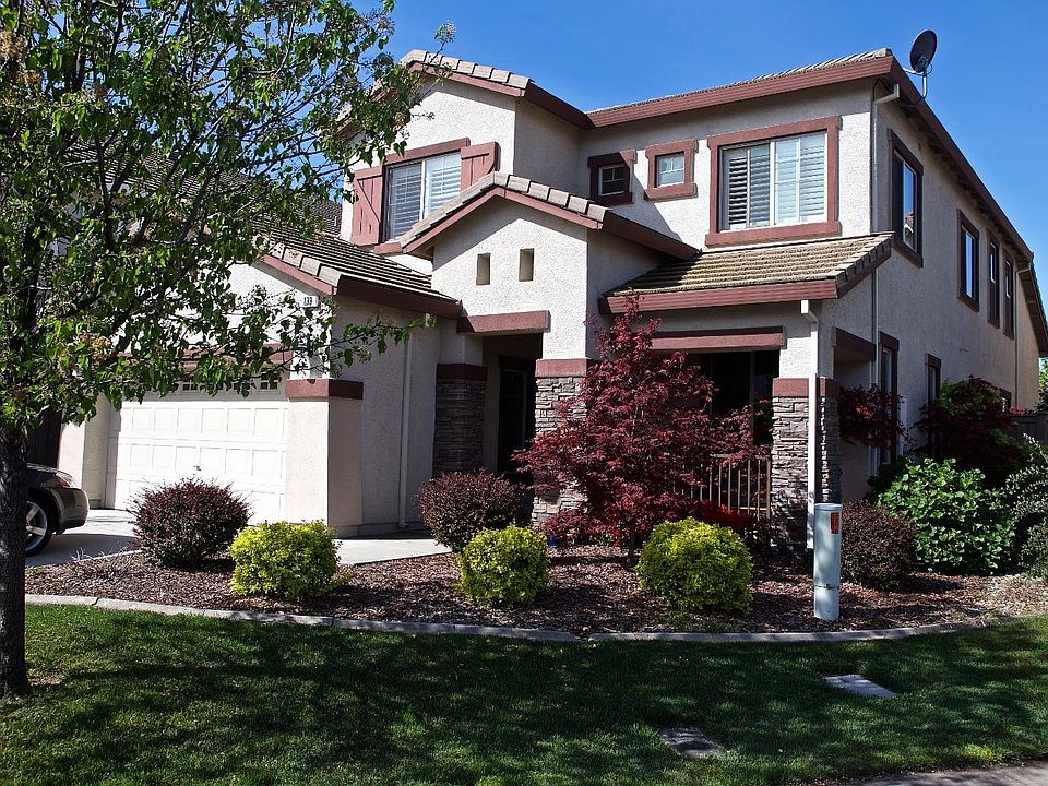 1st image of 133 Adrienne Ct