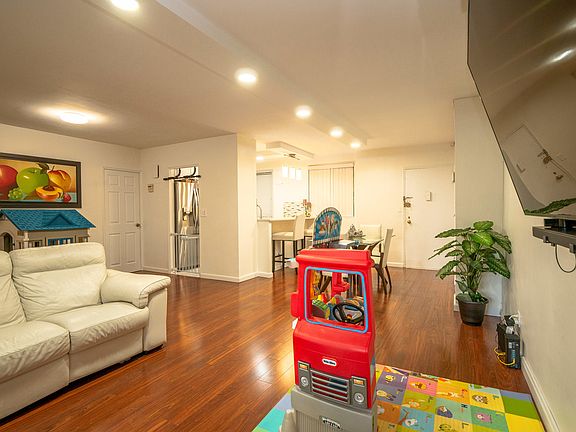 3rd image of 61-25 98th St #5E