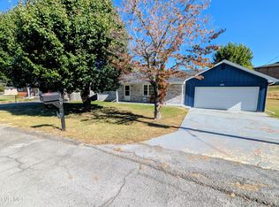 100 Casey Jones Rd, Erwin, TN 37650