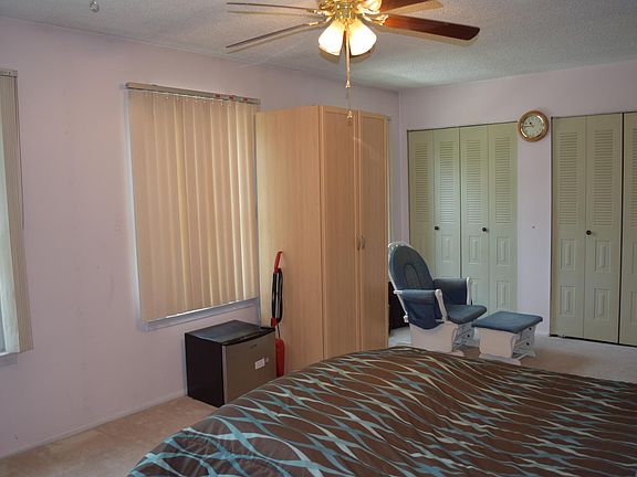 4th image of 110 Bedford Ct #110