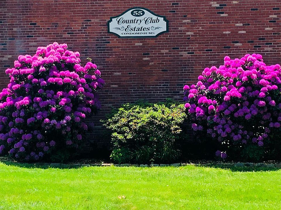 Country Club Estates Condominiums