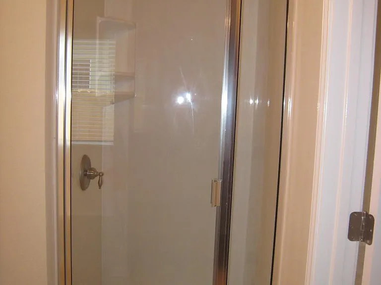 3805 Bronco Bend Loop — Photo 6