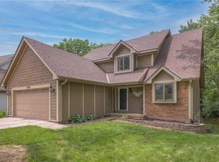 13824 W 77th Ter, Lenexa, KS 66216