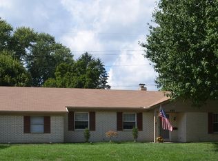 487 Cedarleaf Dr, Dayton, OH 45459