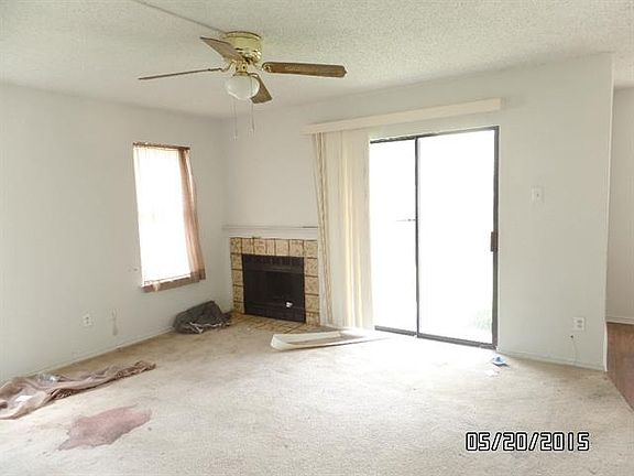 2nd image of 430 Dawn Dr