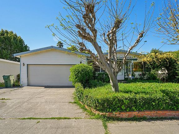 2nd image of 1533 Joan Drive