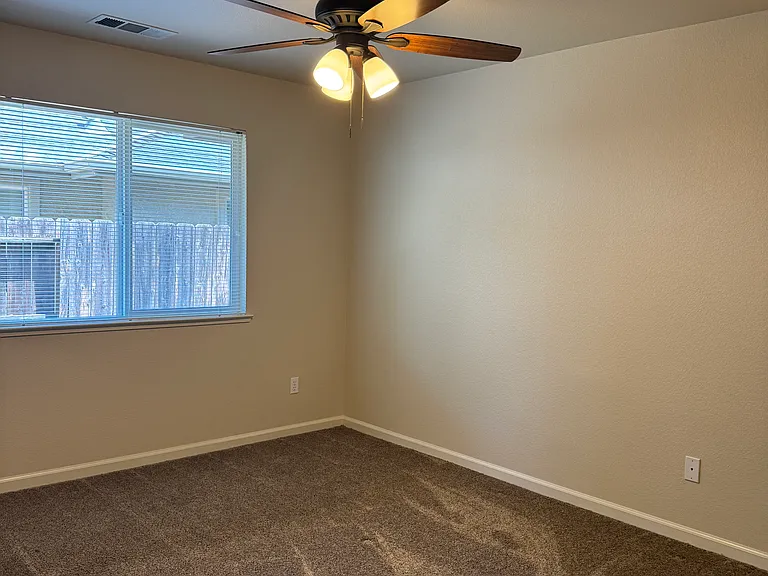 5304 Prospectors Pkwy — Photo 9
