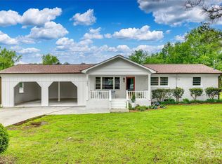 1582 Beacon Rd, Lancaster, SC 29720