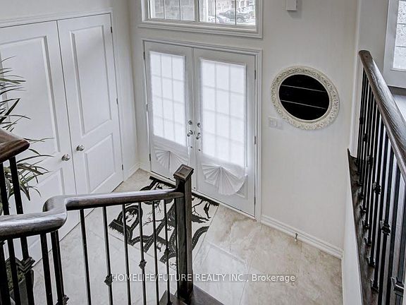 4th image of 58 Ridge Gate Cres