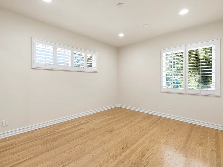 1808 Fern Ln — Photo 24