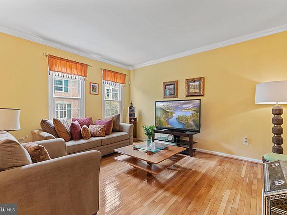 4th image of 66 Catoctin Ct