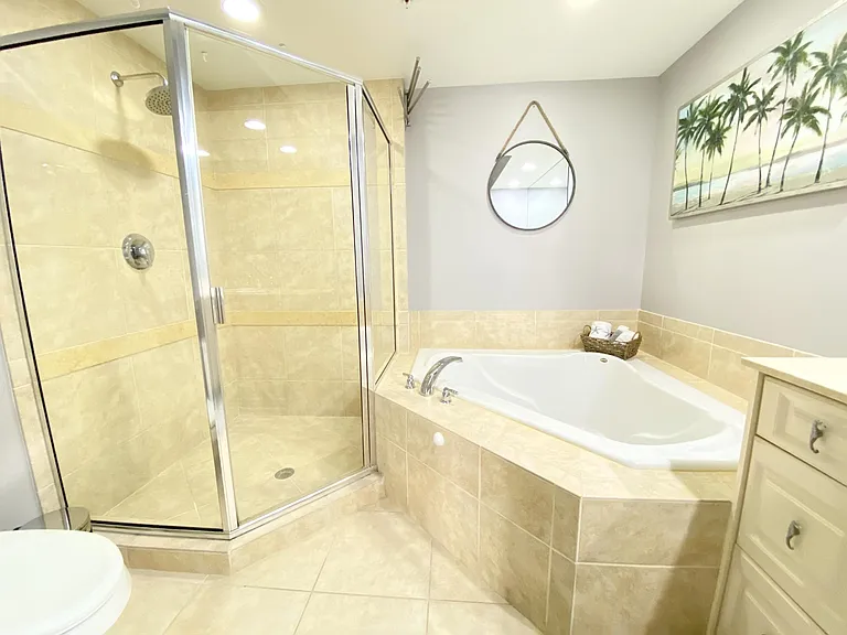 215 NW Flagler Ave #202 — Photo 14