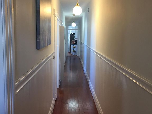 looking towards kitchen