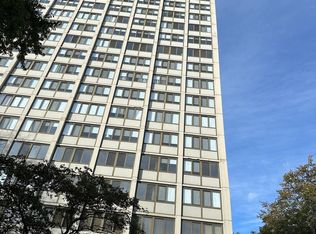 4850 S Lake Park Ave APT 702B, Chicago, IL 60615