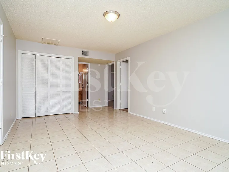 1323 Jasmine Dr — Photo 9