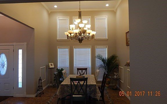 3rd image of 6898 Pinehurst Dr