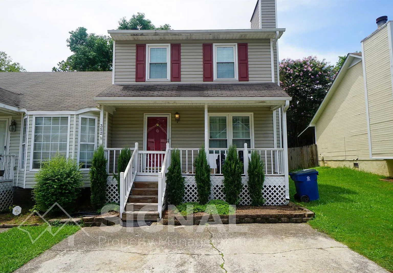 3 bed, 2.5 bath, 1232 sqft, $1,350 — Photo 1