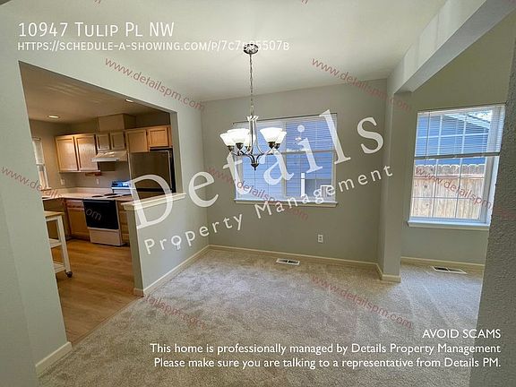 3rd image of 10947 Tulip Pl NW