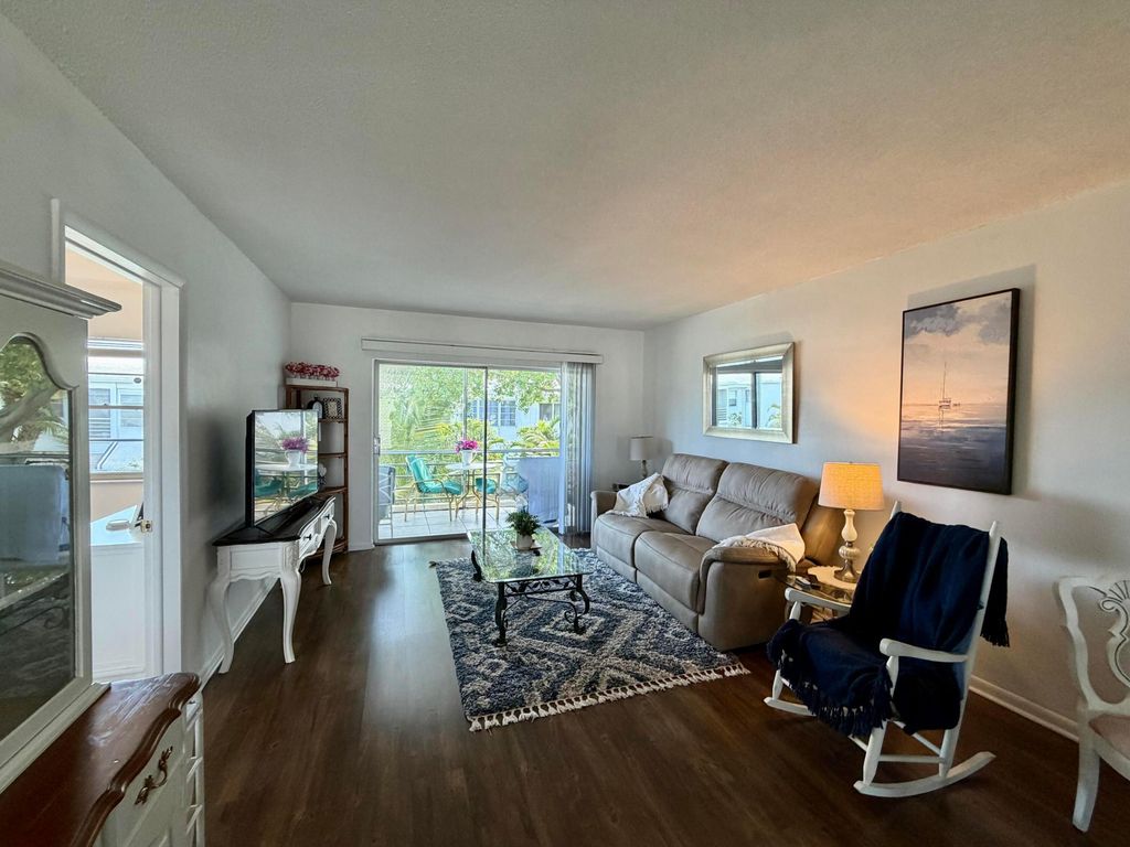 2551 W Golf Boulevard #204, photo 8