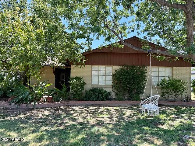 4909 E Flower St — Photo 1