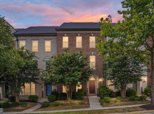 468 Coneflower Ln, Stafford, VA 22554