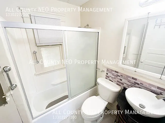 12321 Imperial Ave #DOWN — Photo 10