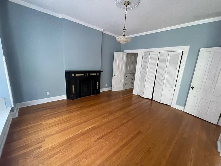 80 Chestnut St — Photo 9