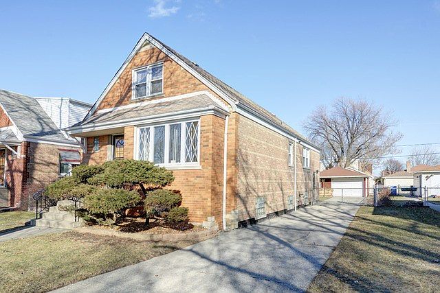 1st image of 5405 S Neenah Ave