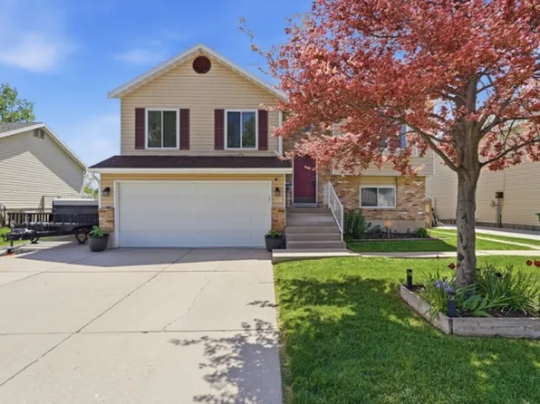 318 E 1700 S, Kaysville, UT 84037