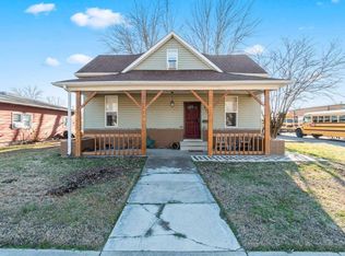 330 Elliott Ave, Chaffee, MO 63740
