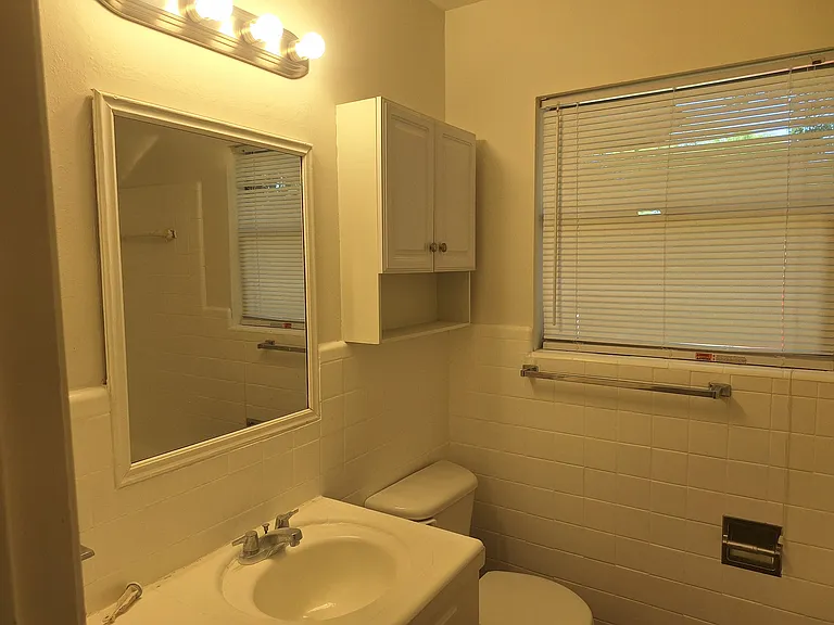 513 Simmons Dr — Photo 27