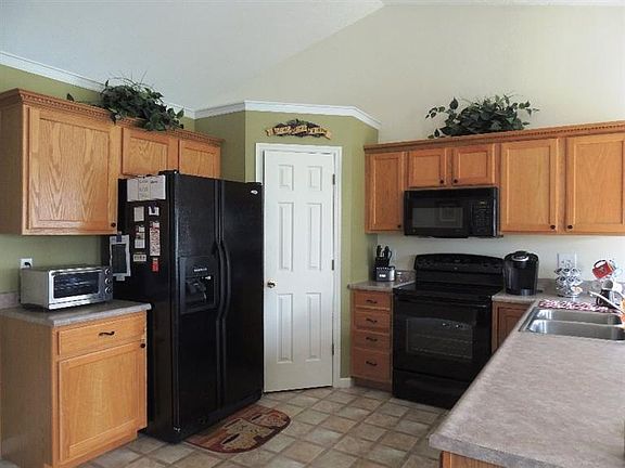 3rd image of 6487 Ashdale Ct