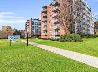 70 Park St APT 12, Brookline, MA 02446