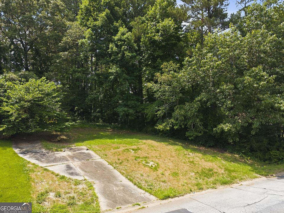 1st image of 1796 Hunting Creek Ln SE