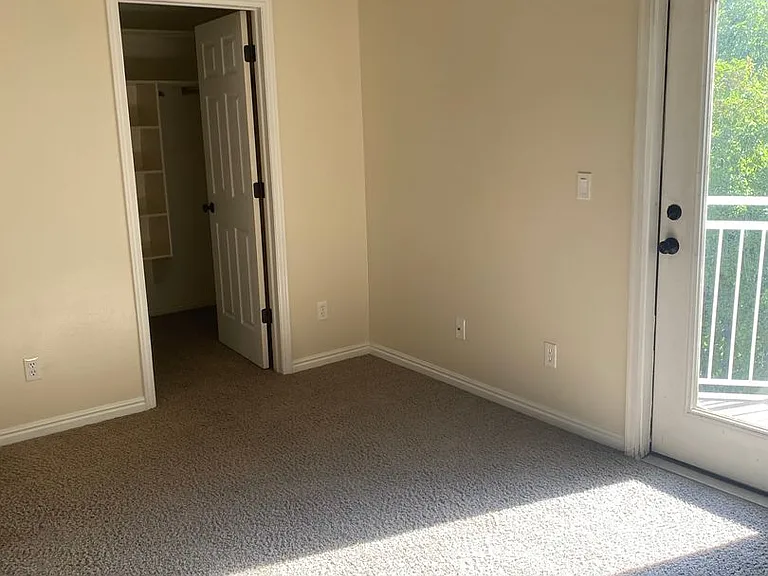 650 N 500 W #301 — Photo 20